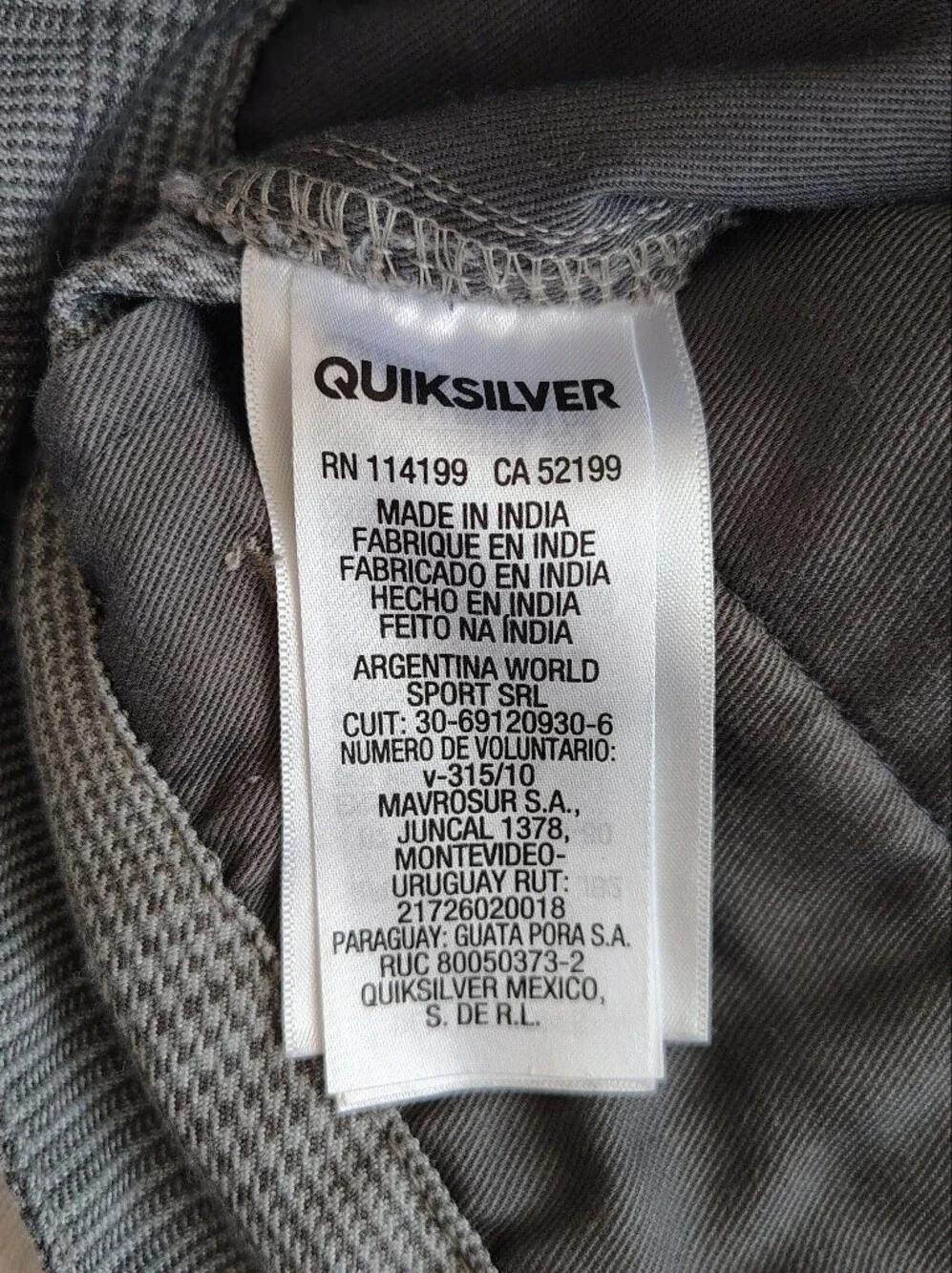 Quicksilver Gray Plaid Shorts Size 31.